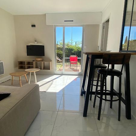 Appartement Cosy A Sanary Plage De Portissol-Climatise-Parking Prive Экстерьер фото